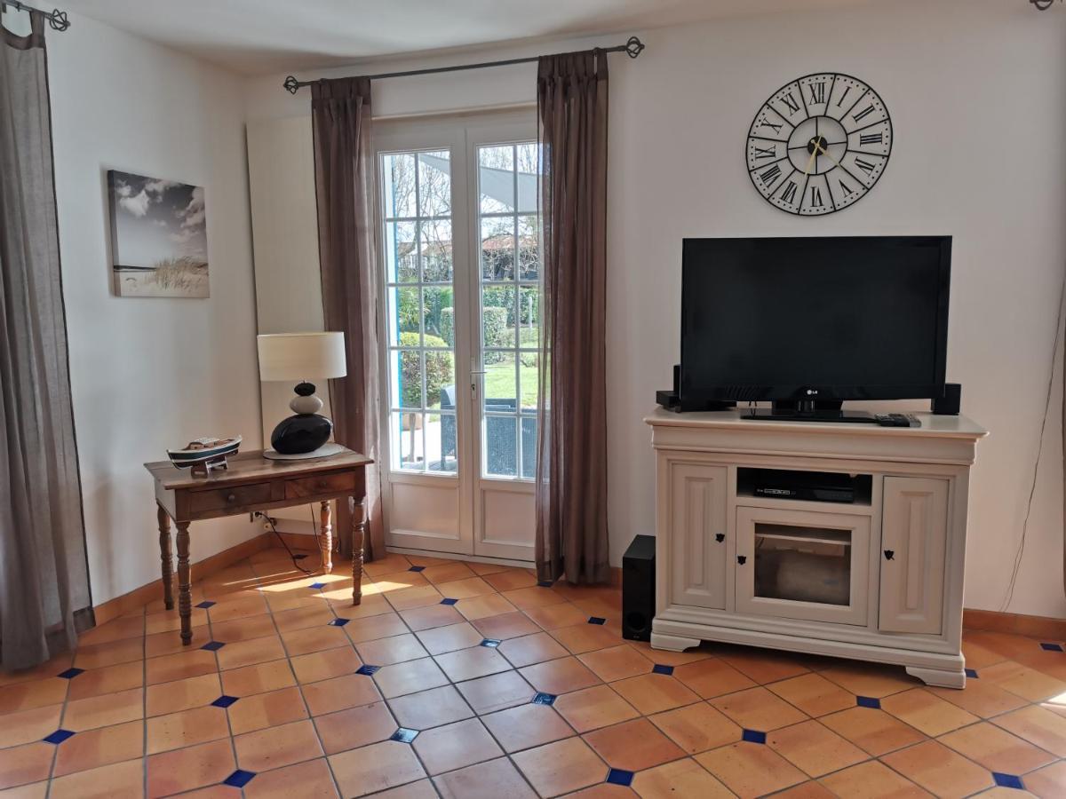 Saint-Romain-de-Benet Maison De Campagne Proche Des Plages מראה חיצוני תמונה